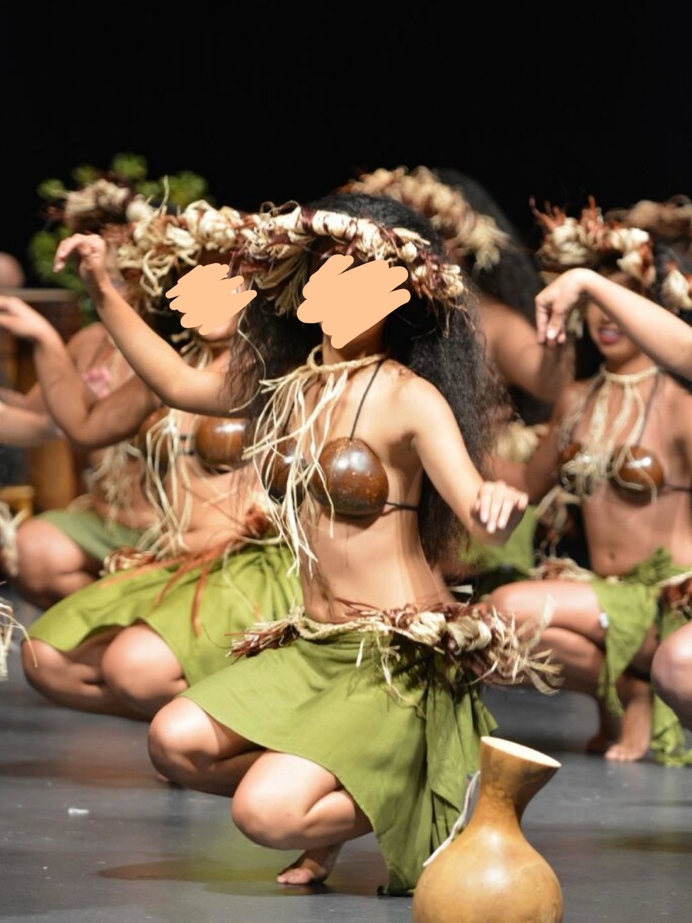 Ori Tahiti belt and headpiece